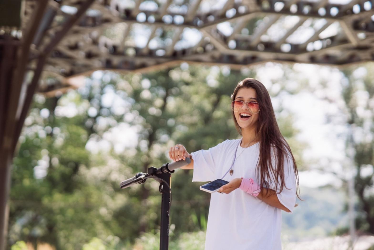 Students collaborating on real projects in modern learning environment